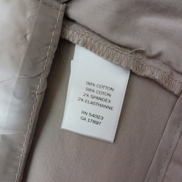 Banana Republic Factory Khaki Chino With Metal Button Details Size 8p - Picture 9 of 9